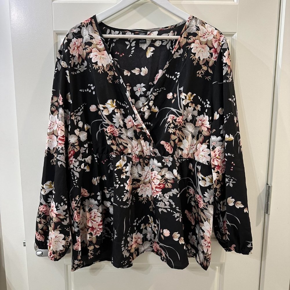 Shein Curve Pink Cherry Blossom Sakura Floral Peplum Top